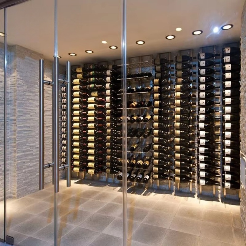 Living Room Floor to Ceiling W - Wine & Beer Guayaquil review and price